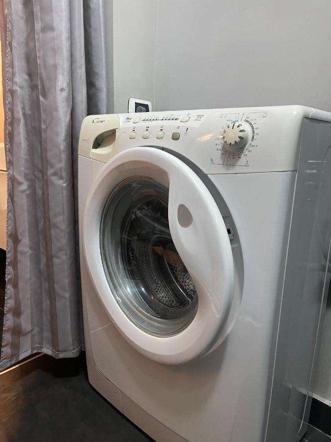 Apartament The Olivetti Apt Caserta Zewnętrze zdjęcie
